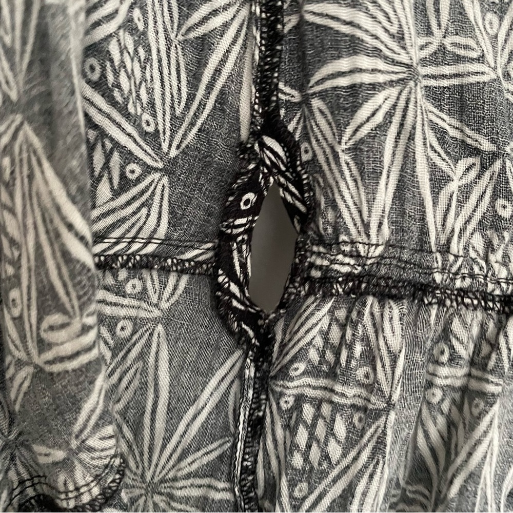 ANTHROPOLOGIE NWT Printed Cover-Up Wrap Dress - Picture 14 of 16